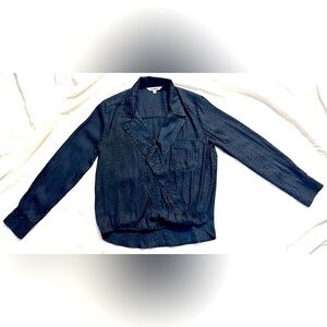 BB Dakota Women's Dark Blue & Black Patterned Wrap Blouse Size Medium